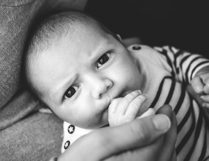 Séance bébé à domicile d'Elio à Arpajon (Essonne)